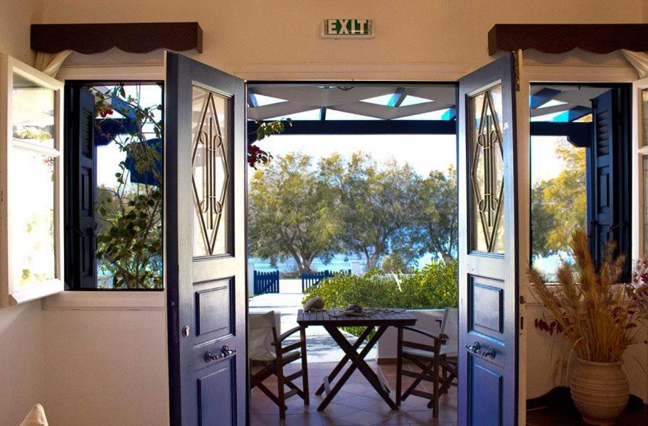 Apartments With View Adamantas  Bagian luar foto
